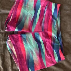 Born Primitive Multicolor Wave Pattern Shorts